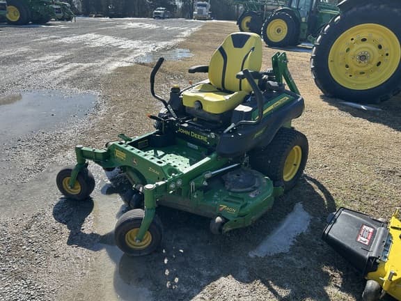 Image of John Deere Z930M equipment image 1