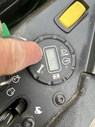 Image of John Deere Z930M equipment image 2