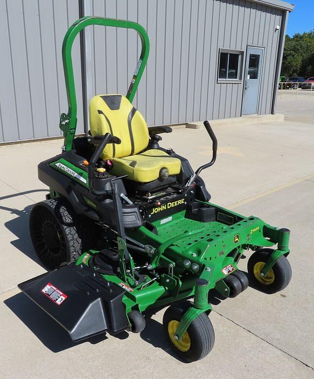 Image of John Deere Z930M equipment image 2