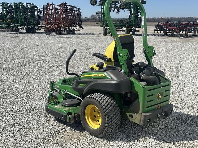 Image of John Deere Z930M equipment image 2