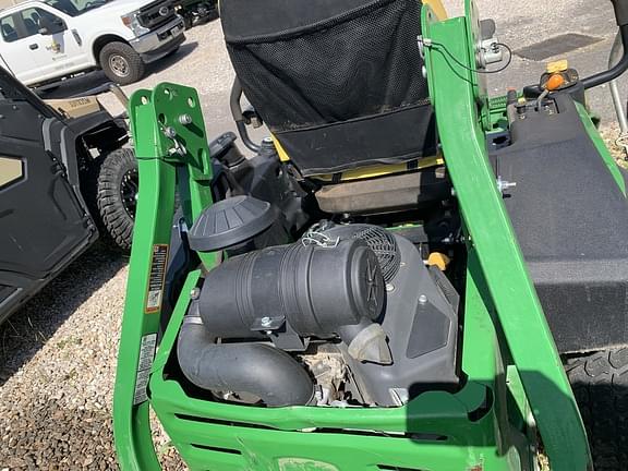 Image of John Deere Z930M equipment image 3