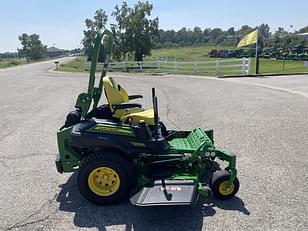 Main image John Deere Z930M 5