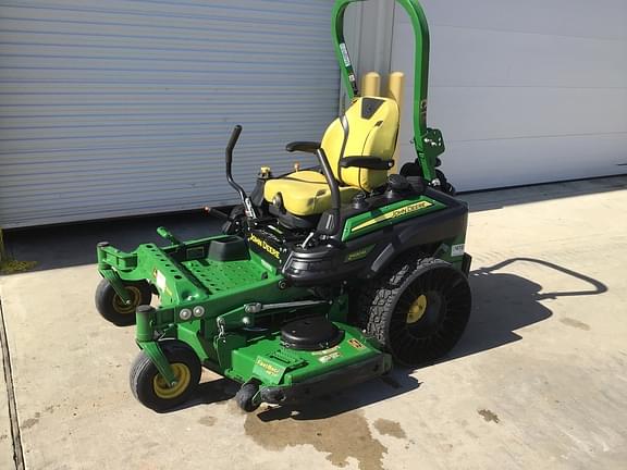 Image of John Deere Z930M equipment image 1