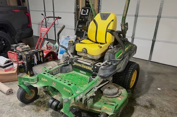 Image of John Deere Z930M Primary image