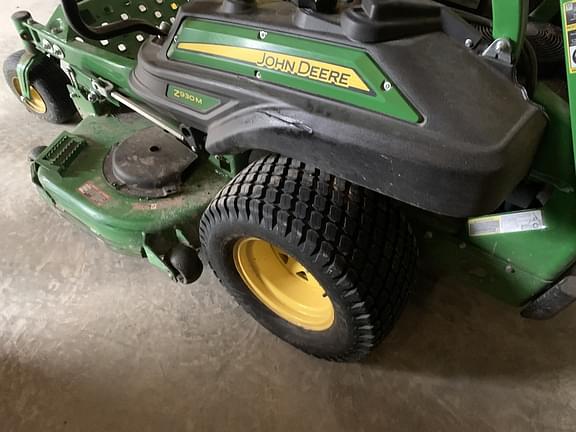 Image of John Deere Z930M equipment image 2