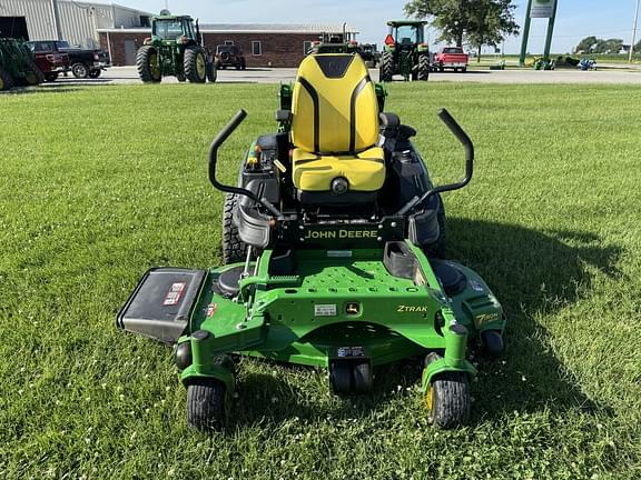 Image of John Deere Z930M equipment image 2