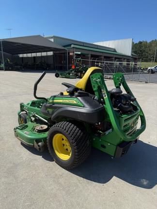 Image of John Deere Z930M equipment image 1