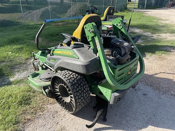 Image of John Deere Z930M equipment image 3