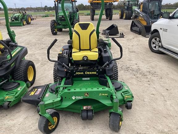 Image of John Deere Z930M equipment image 3