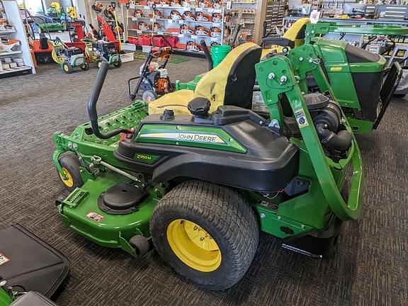 Image of John Deere Z930M equipment image 4