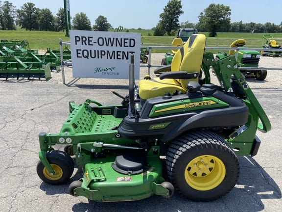 Main image John Deere Z930M