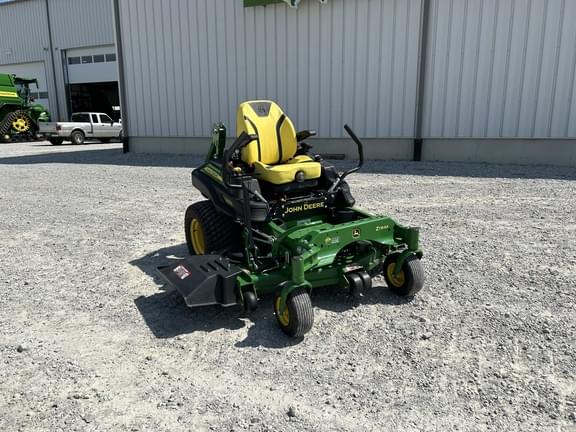 Image of John Deere Z930M equipment image 1