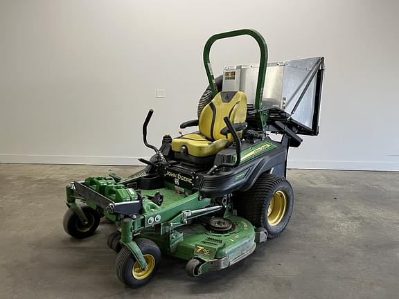 Image of John Deere Z930M equipment image 1