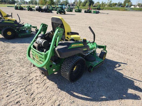 Image of John Deere Z930M equipment image 4