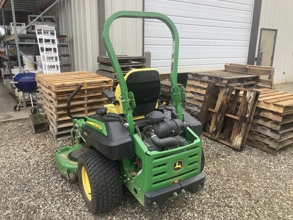 Image of John Deere Z930M equipment image 2