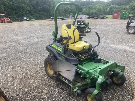 Image of John Deere Z930M equipment image 4