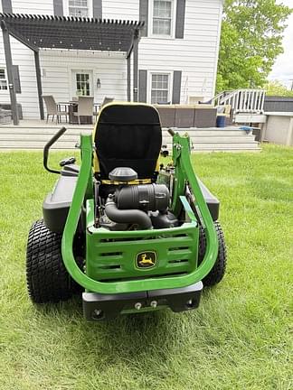 Image of John Deere Z930M equipment image 4