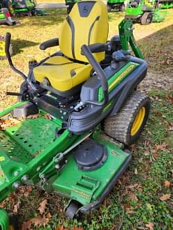 Image of John Deere Z930M equipment image 2