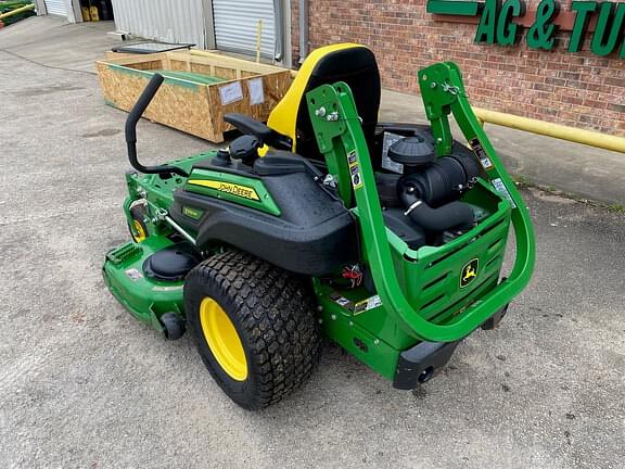 Image of John Deere Z930M equipment image 2