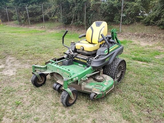 Image of John Deere Z930M equipment image 1