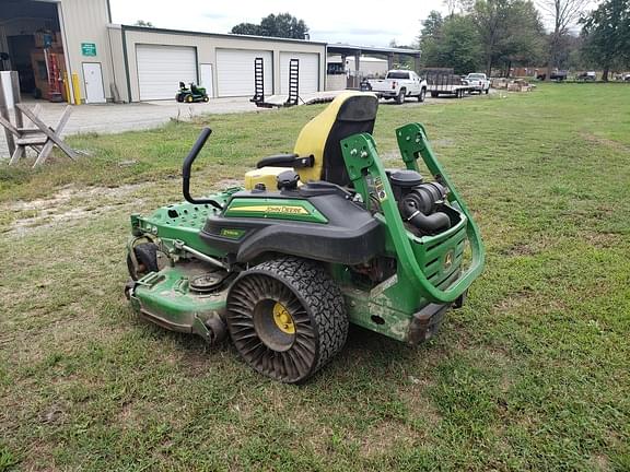 Image of John Deere Z930M equipment image 3