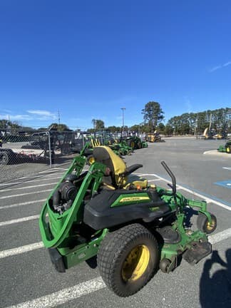 Image of John Deere Z930M equipment image 3