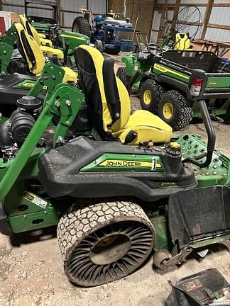 Image of John Deere Z930M equipment image 1