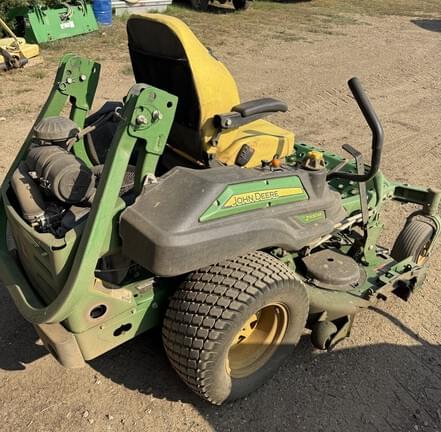 Image of John Deere Z930M Image 1