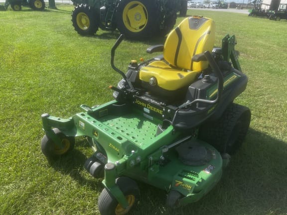 Main image John Deere Z930M