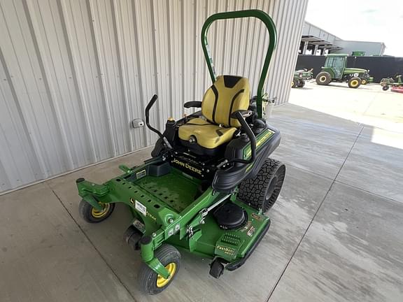 Image of John Deere Z930M equipment image 4