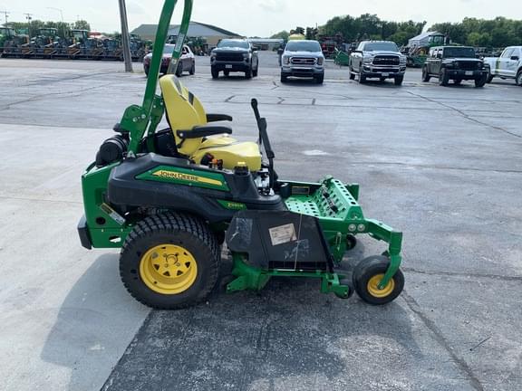 Image of John Deere Z930R equipment image 2