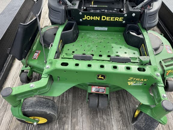 Image of John Deere Z930R equipment image 3