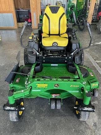 Image of John Deere Z930R equipment image 1