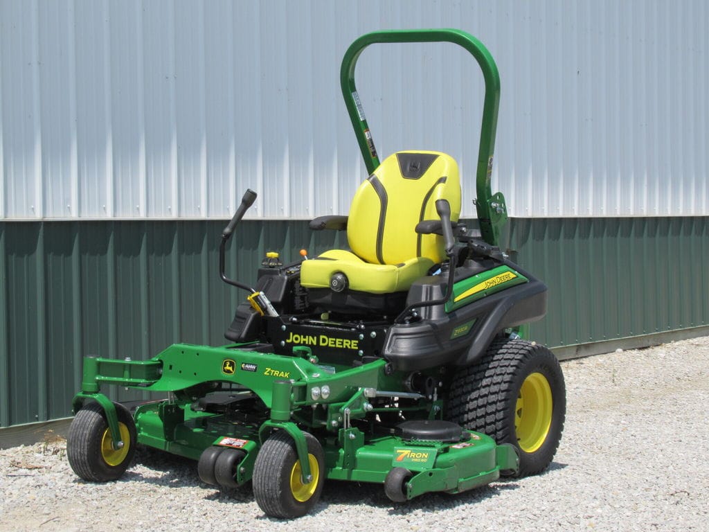 2021 John Deere Z930R Equipment Image0
