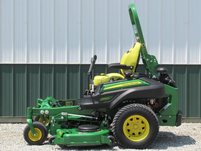 Image of John Deere Z930R equipment image 1