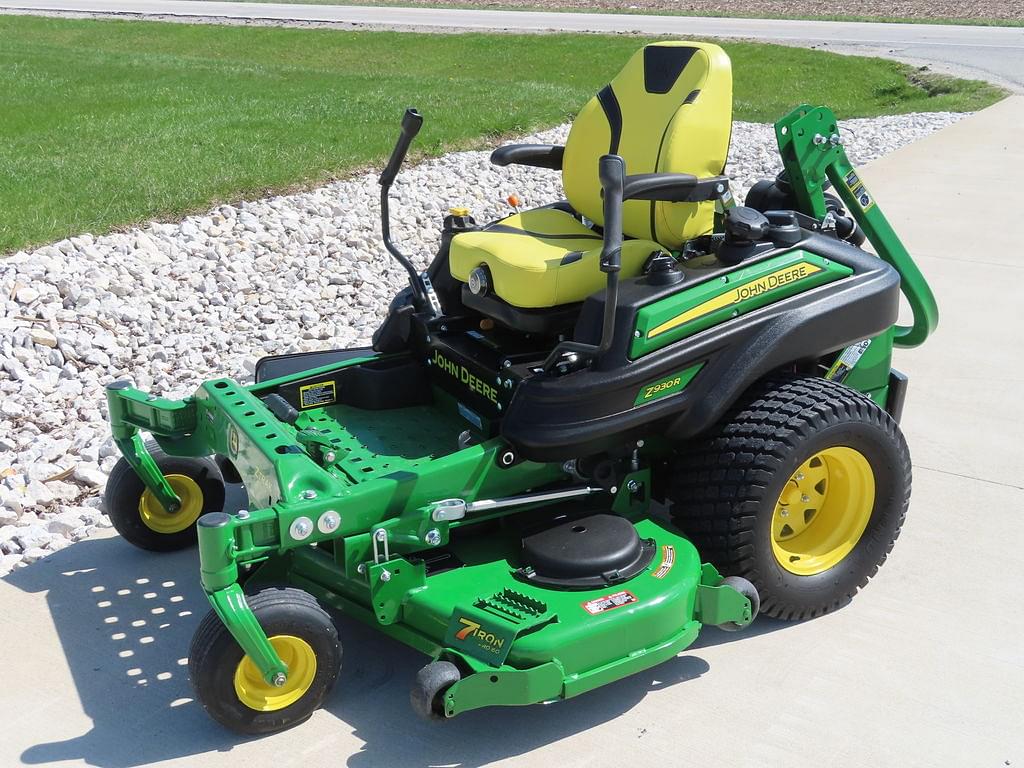 Image of John Deere Z930R Primary image