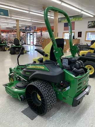 Image of John Deere Z930R equipment image 2