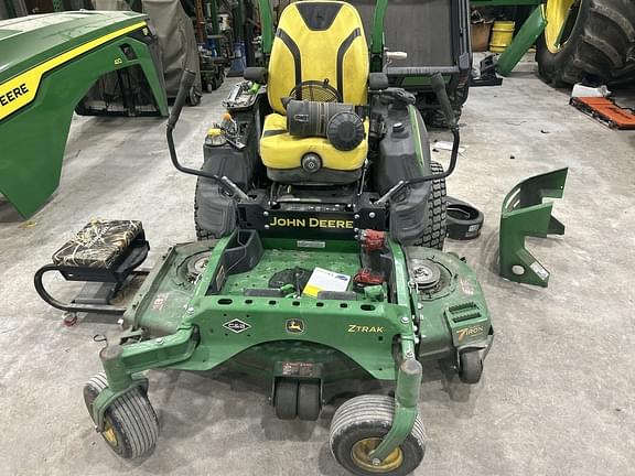 Image of John Deere Z930R Image 0
