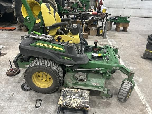 Image of John Deere Z930R Image 1