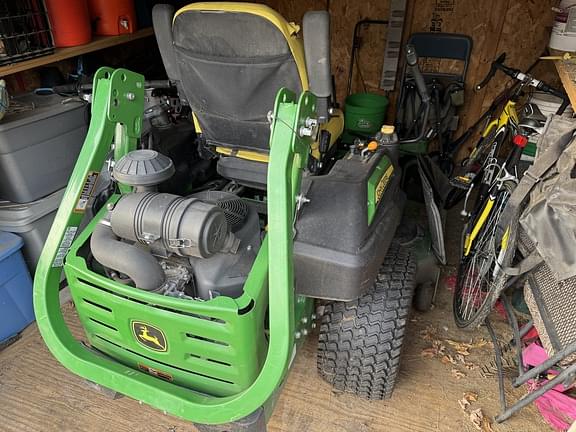 Image of John Deere Z930R equipment image 3