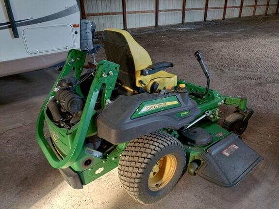 Image of John Deere Z930R equipment image 2