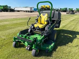 2021 John Deere Z930R Image