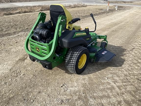 Image of John Deere Z930R equipment image 4
