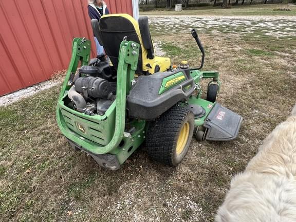 Image of John Deere Z930R equipment image 1