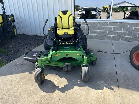 Image of John Deere Z930R equipment image 1