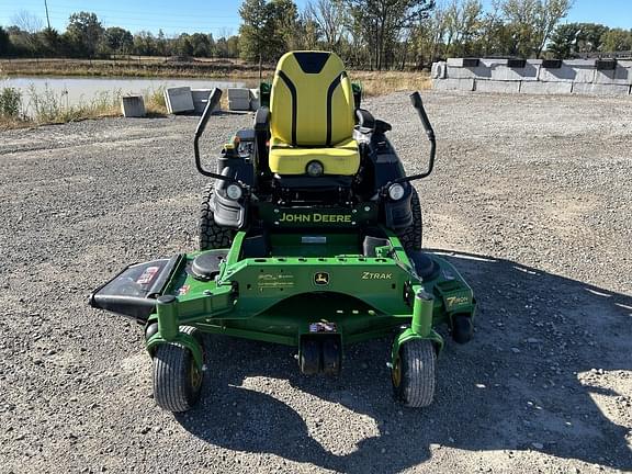 Image of John Deere Z930R equipment image 1