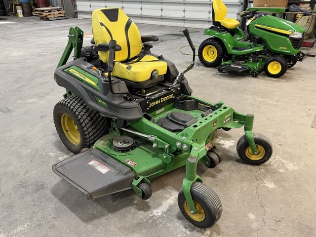 Image of John Deere Z930R equipment image 1