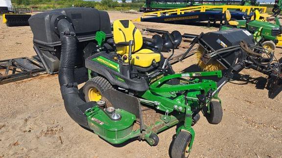 Image of John Deere Z930R equipment image 1