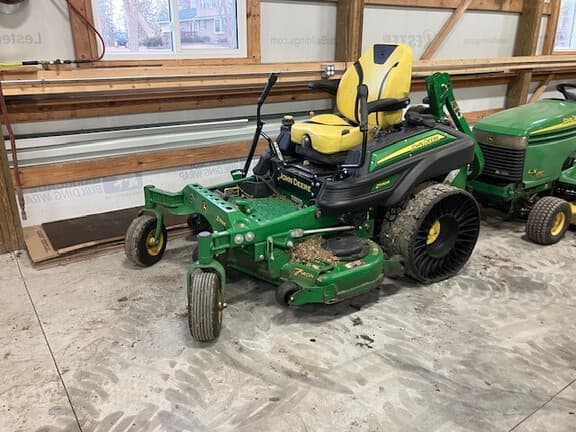 Image of John Deere Z930R equipment image 1