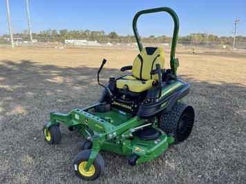 Main image John Deere Z930R
